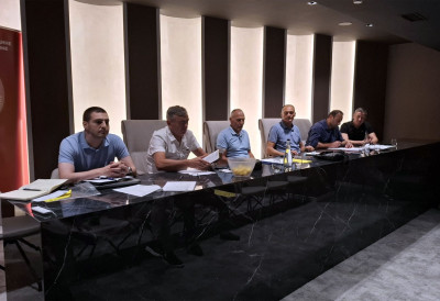 ОДРЖАНА КОНФЕРЕНЦИЈА КЛУБОВА СРПСКЕ ЛИГЕ „ВОЈВОДИНА“ Домаћин мора да има 6 лопти, гости физиотерапеута... ЕВО РАСПОРЕДА ”Студенти” чекају Слогу из Чонопље
