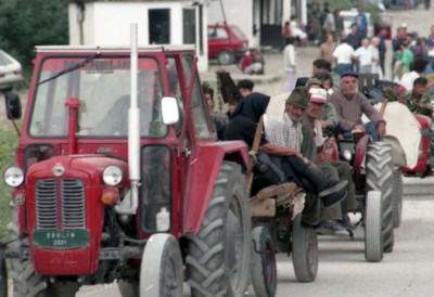 ЗЛОЧИНАЧКА АГРЕСИЈА НА РЕПУБЛИКУ СРПСКУ КРАЈИНУ Пре 31 годину почео напад Хрватске на Србе у Крајини ПРОСТОР ЈЕ СИСТЕМАТСКИ ДЕВАСТИРАН, ОПУСТОШЕН, ОПЉАЧКАН...