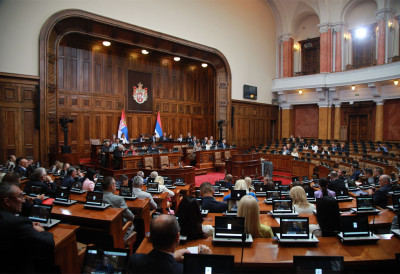 ПОСЛАНИЦИ СНС О ДРЖАВНОЈ БЛАГАЈНИ У основи овог ребаланса је пре свега брига за људе, али и континуитет инфраструктурних пројеката, усмерен на унапређење живота грађана