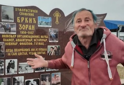 ЗОРАНОВА ВЕЧНА КУЋА НИЈЕ ОБИЧНА: НА СПОМЕНИКУ МУ И ЦЕЦА Планирао и да је запроси, „али се Аркан умешао”