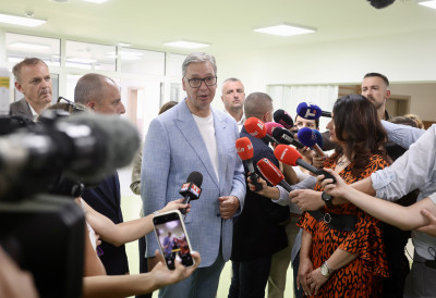 Вучић о реакцијама Брисела: “Нису се огласили због рушења српских кућа, а сада треба због Ибра”