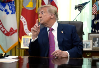 ОДЛУКА СТУПА НА СНАГУ ОДМАХ Трамп преименовао језеро Онтарио у Језеро Америка ПРЕТХОДНО ПРОПАЛИ ТРГОВИНСКИ ПРЕГОВОРИ СА КАНАДОМ