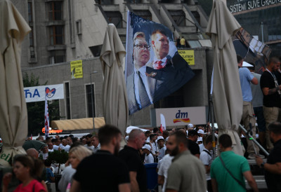 Почео митинг Уједињена Србија у Ужицу: УСКОРО СЕ ОБРАЋА АЛЕКСАНДАР ВУЧИЋ