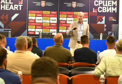 ДЕ БЛЕКЕР ПРЕД КЛУБОВИМА: Јасна правила, једнаки критеријуми и модерно суђење
