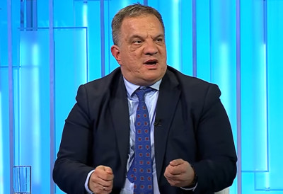 МИНИСТАР ПРОСВЕТЕ ОДГОВОРИО: "Можда је решење да Јовину гимназију вратимо СПЦ"