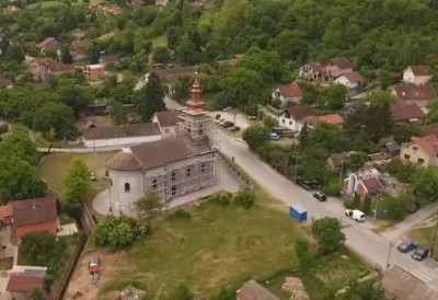 НОВА ПОДРШКА СРПСКОЈ СВЕТИЊИ У СТАРИМ ЛЕДИНЦИМА Град Нови Сад издваја додатних пет милиона динара за санацију и реконструкцију крова