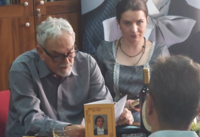 ЊЕГОВИ СТИХОВИ ПОНOВО ОДЗВАЊАЈУ КАРЛОВЦИМА Почело јубиларно 55. „Бранково коло”