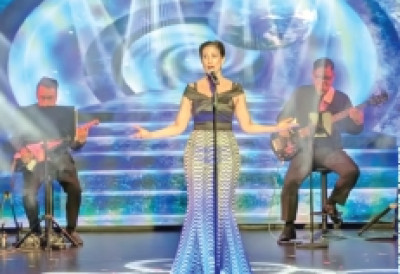 ПЕВАЛА АРИЈЕ И НА ЛУКСУЗНОЈ ЈАХТИ БИЛА ГЕЈТСА „Док год могу да нађем платформу за наступ, нећу се одрећи опере“, каже Гордана Костић