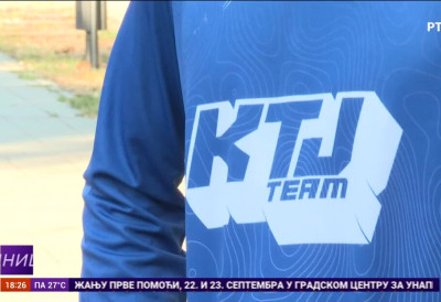 ТРЧАЊЕ ЗА ОНЕ КОЈИМА ЈЕ НАЈПОТРЕБНИЈЕ Хуманитарни изазов "Ко те јури" за Вука Араповића