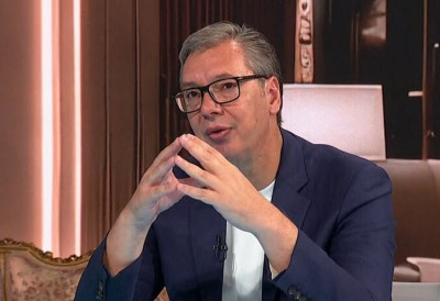 ПРЕДСЕДНИК СРБИЈЕ НА ПИНКУ Вучић: Студенти су дезидеологизована маса која покушава да у чопору прикаже своју снагу и да заплаши све друге људе "МЕНИ НАРЕЂУЈУ ГРАЂАНИ, А НЕ КОМИНТЕРНА И ПЛЕНУМ"