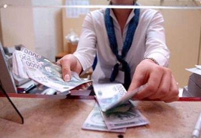 У БЕЛОЈ ЦРКВИ ПРИМИЛИ 94.512 ДИНАРА Ево ко има дебље коверте у остатку Војводине БЕОГРАДСКЕ ОПШТИНЕ ЛИДЕРИ У ЗАРАДАМА