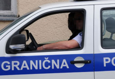 НОВА АКЦИЈА ГРАНИЧНЕ ПОЛИЦИЈЕ Возила са Интерполове потернице завршила у Бијелом Пољу