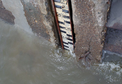 ВОДОСТАЈИ У СТАГНАЦИЈИ И БЛАГОМ ОПАДАЊУ Лед се формира на Тиси, има га и на Дунаву