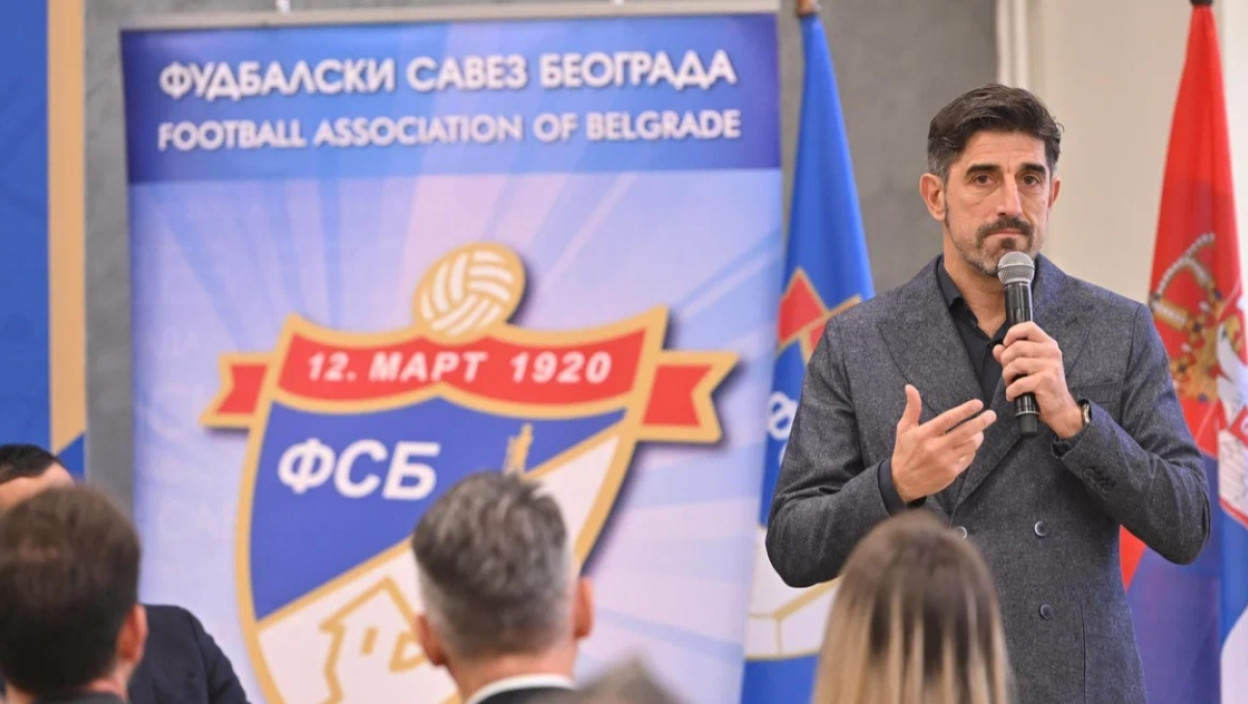 ПАУНОВИЋ ПРВИ ПУТ ПРЕД СРПСКИМ ТРЕНЕРИМА: И вама сам на услузи, радимо у свакодневној олуји