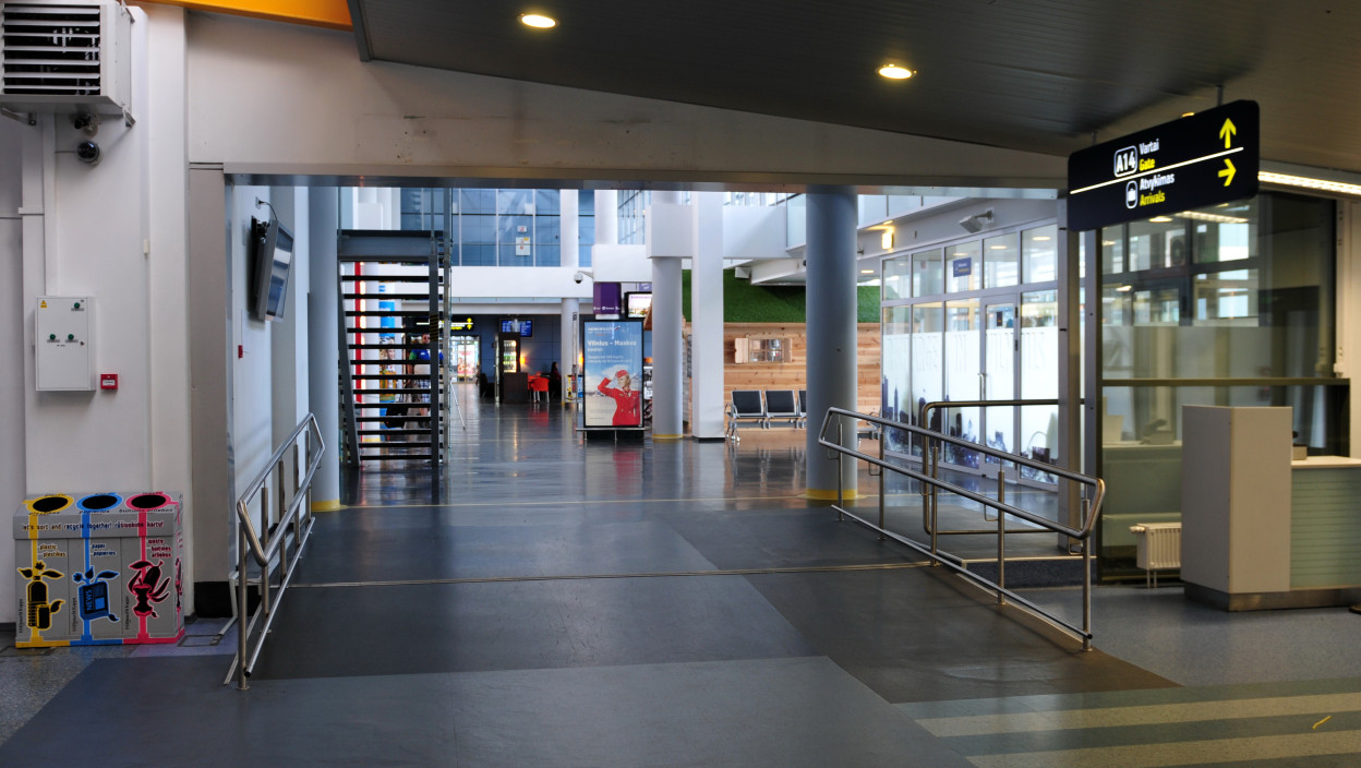 НИСУ балон-БОМБЕ, ВЕЋ балон-ШВЕРЦ: Поново не ради аеродром у Виљнусу