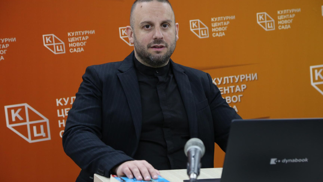 (ВИДЕО) „ПОРЕКЛО ХРВАТАˮ Предавање католичког теолога Горана Шарића на Jутјуб каналу КЦНС