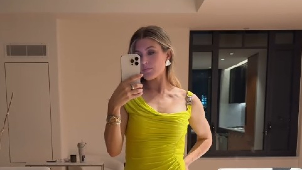 (ФОТО) БИЛА ФИНАЛИСТКИЊА ВИМБЛДОНА, САД БРИЉИРА У ЛЕОПАРД БИКИНИЈУ Канадјанка окончала каријеру па сад ужива на радост воајера