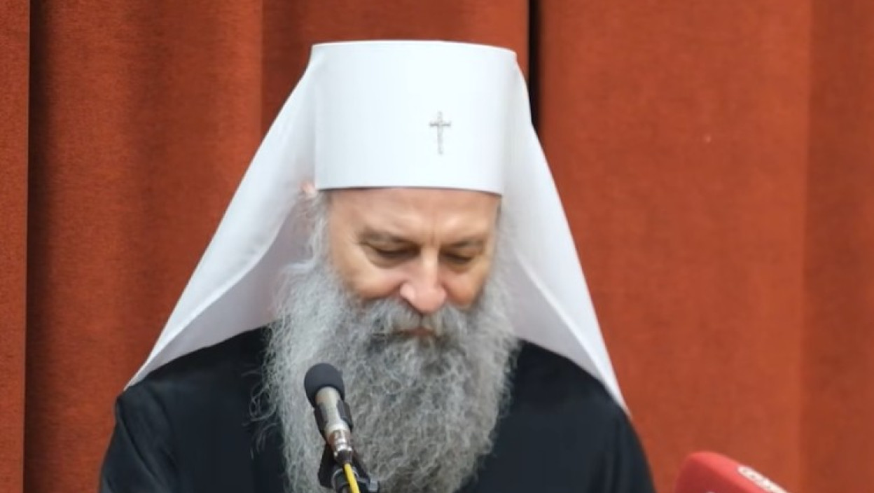 ПОРФИРИЈЕ ОТВОРИО НАУЧНИ СКУП НА БОГОСЛОВСКОМ ФАКУЛТЕТУ Истинито трајно Божје обећање цркви