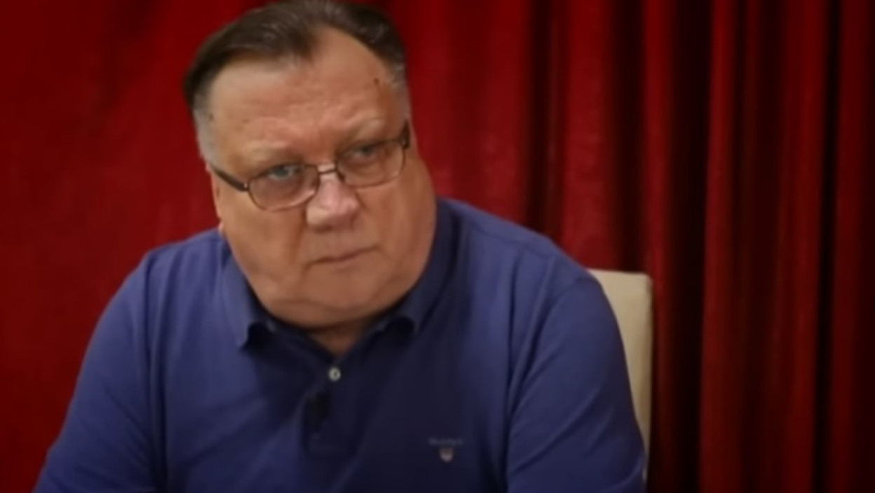 СУПРУГА ХАЛИДА БЕШЛИЋА НАПУСТИЛА БОСНУ Познати певач проговорио где се налази и какво јој је здравствено стање