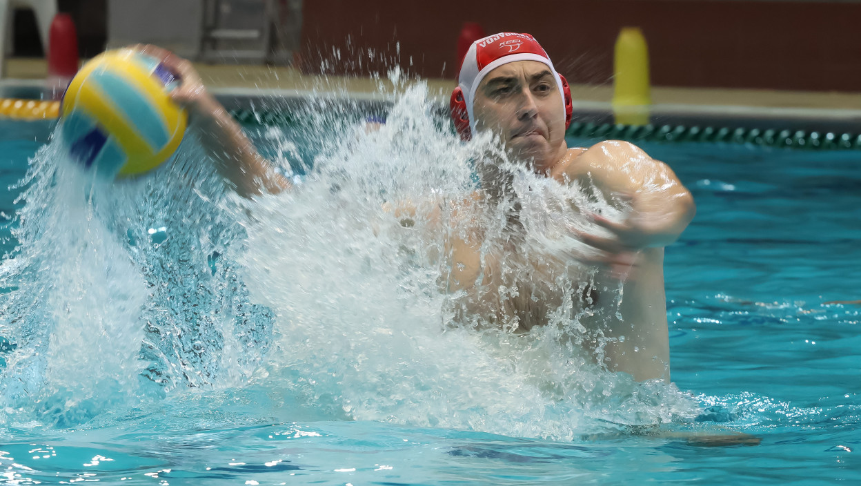 ВОЈВОДИНА НАДИГРАЛА ВУКОВЕ И ЗАБЕЛЕЖИЛА ЧЕТВРТУ ПОБЕДУ У НИЗУ у Регионалној првој лиги за ватерполисте