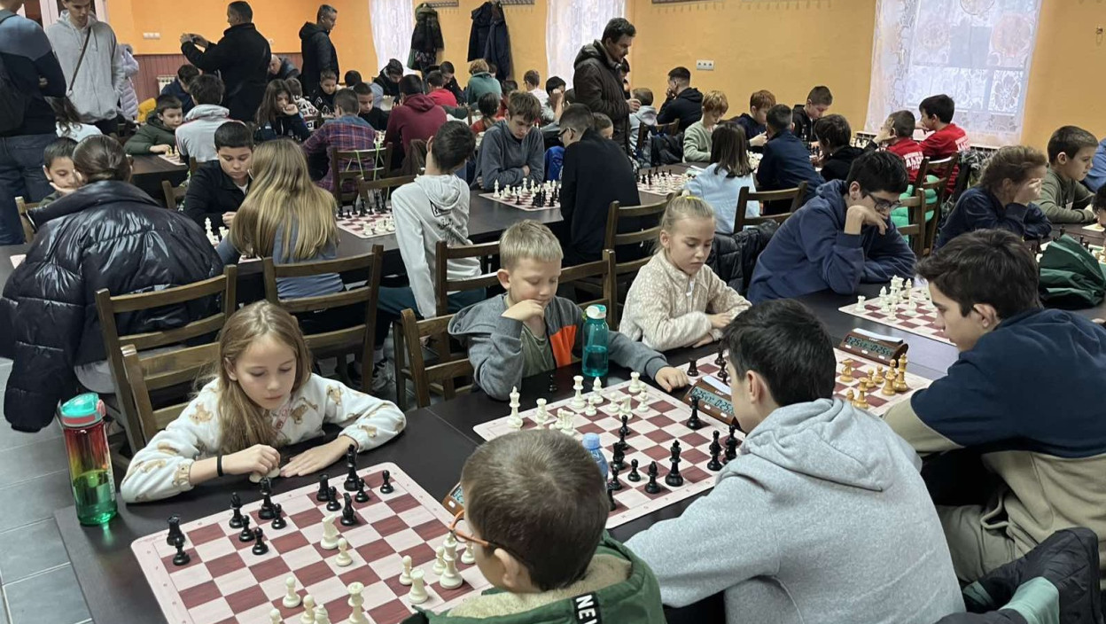 ШК КАПАБЛАНКА ИЗ НОВОГ САДА ГРАБИ КА ТРОНУ: Настављене Клет јуниорске лиге Војводине