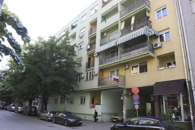 Zgrada sa spornim stanovima u novosadskoj ulici Danila Kiša   Foto: F. Bakić