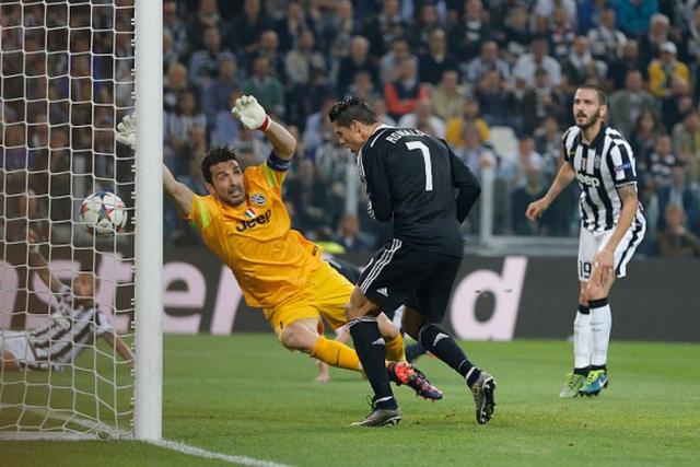 Đanluiđi Bufon i Kristijano Ronaldo Foto: Youtube/printscreen