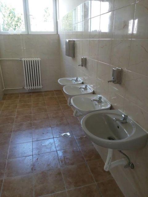 toaleti.jpg