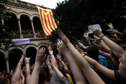 Protesti u Kataloniji Foto: AP Photo/Emilio Morenatti