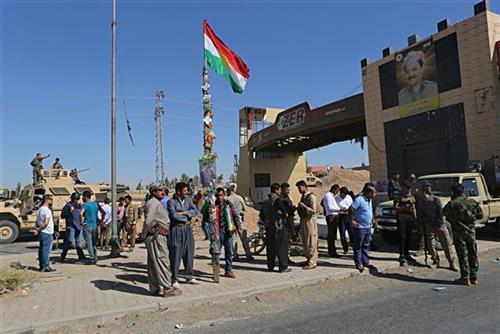 Iračke trupe preuzele kontrolu nad Kirkukom foto: AP Photo/Khalid Mohammed