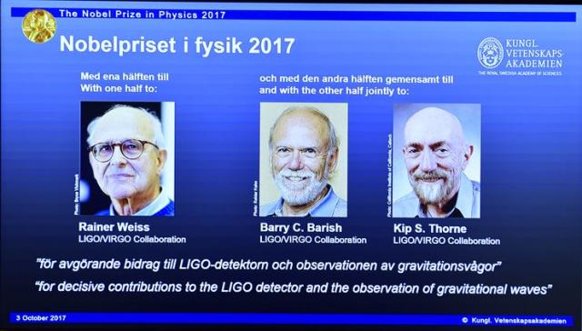 Dobitnici Nobelove nagrade za fiziku 2017. Foto: EPA-EFE/JESSICA GOW SWEDEN OUT