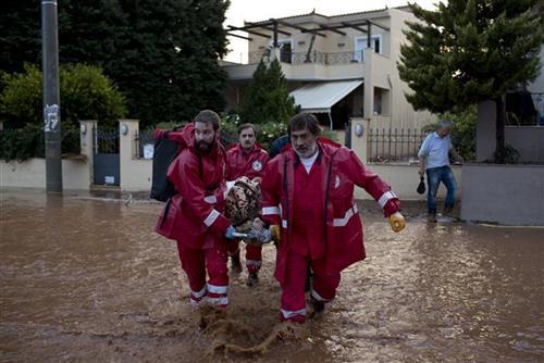 Poplava u Atini Foto: AP Photo/Petros Giannakouris