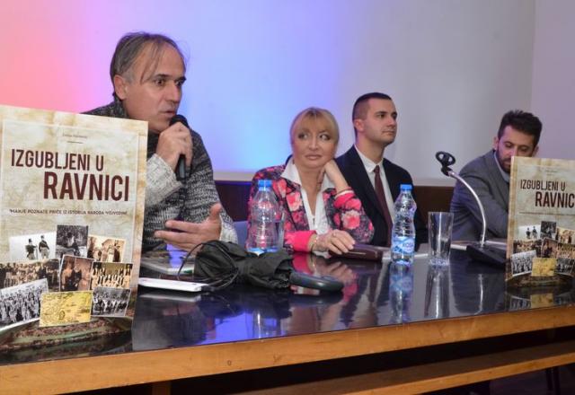 Predstavljanje knjige "Izgubljeni u ravnici", Žikice Milođevića Foto: Dnevnik.rs