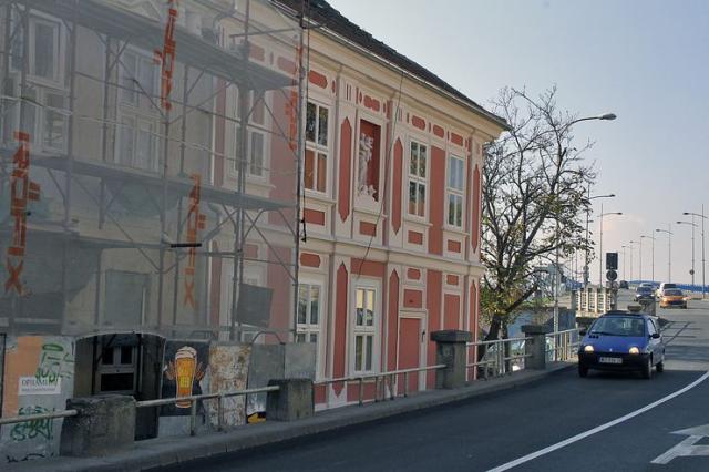 Nove fasade u Gradiću, Petrovradin Foto: Dnevnik.rs/F. Bakić