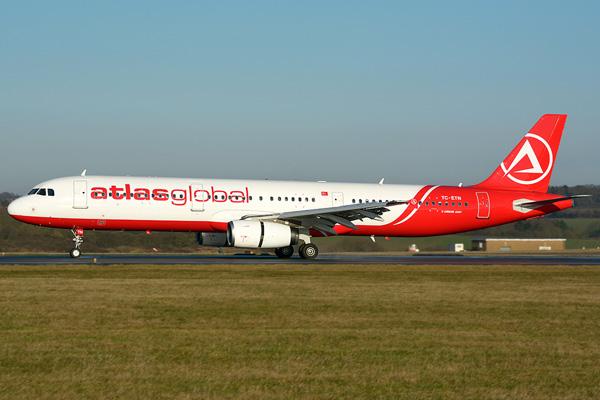  Avion turske kompanije "Atlasglobal"  worldairlinenews.com