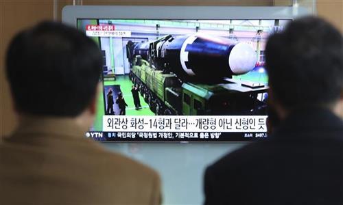 Severnokorejska raketa Foto: AP Photo/Ahn Young-joon