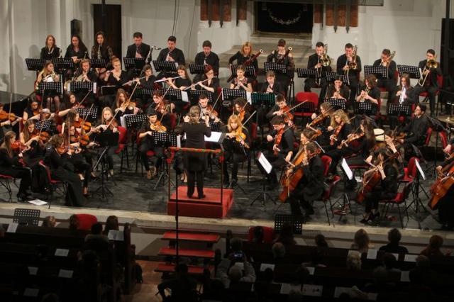 Nastup Filharmonije mladih u sinagogi Foto: S. Šušnjević