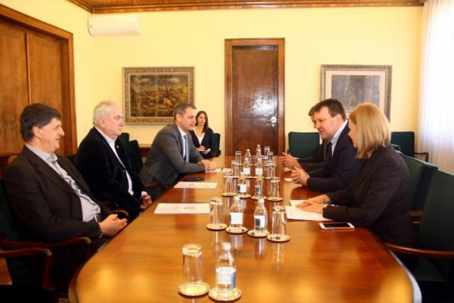 Mirović razgovarao sa predsednikom Olimpijskog komiteta Srbije Božidarom Maljkovićem Foto: Pokrajinska vlada