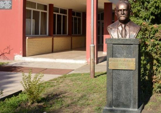 Osnovna škola „Jovan Jovanović Zmaj”  foto: srbobran.rs