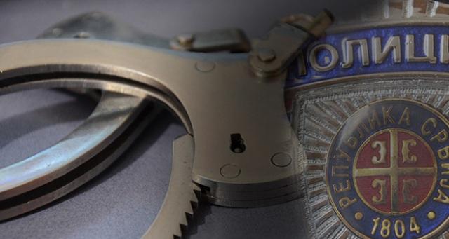 policija lisice