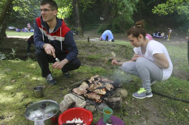 Prvomajsko roštiljanje Foto: arhiva „Dnevnika”