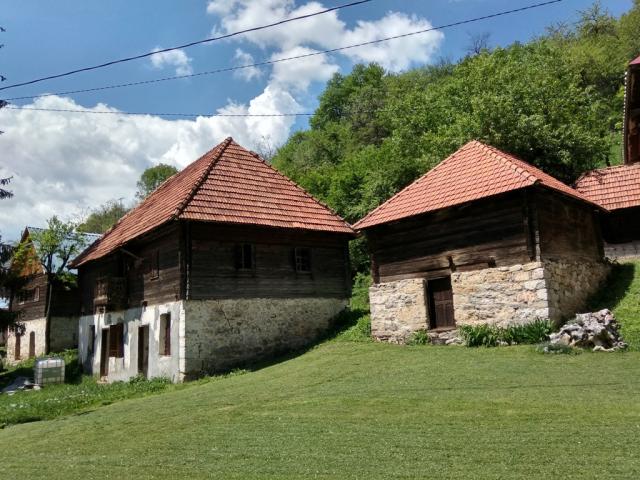  Selo Shtitkovo zlatibor 