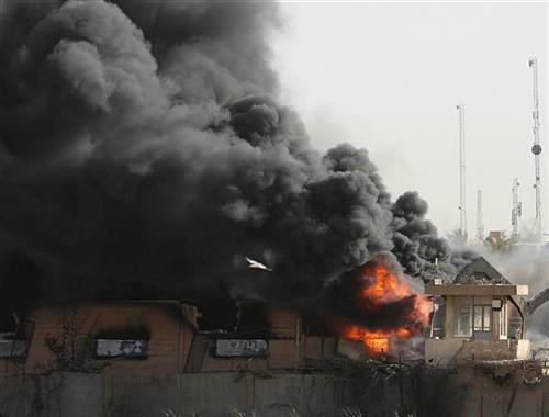 Zapalilo se skladišteu Bagdadu  Foto: AP Photo/Hadi Mizban