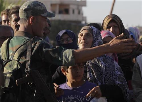 Islamska država kidnapovala najmanje 16 dece u Siriji  Foto: AP Photo/Sergei Grits