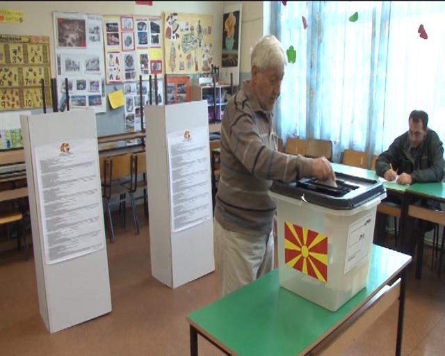 makedonija glasanje