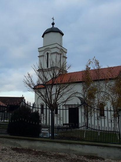 U centru Ljukova, kod hrama Srpske pravoslavne crkve, biće izgrađen parking Foto: Opština Inđija