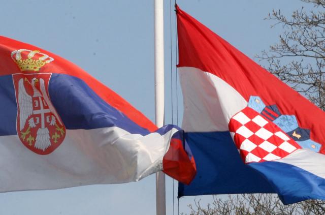 zastave srbije i hrvatske, tanjug zzestic