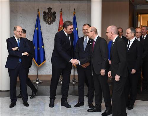 Vučić se sastao sa ambasadorima zemalja EU i Fabricijem Foto: Tanjug