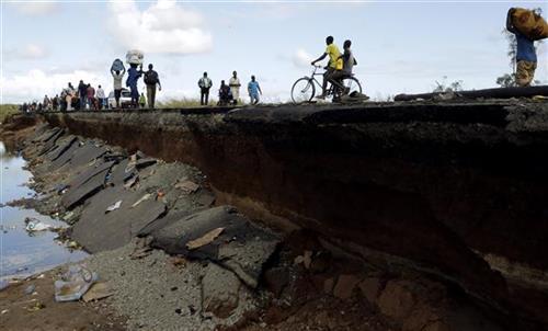 Posledice ciklona "Idaj" na jugu Afrike Foto:  AP Photo/Themba Hadebe