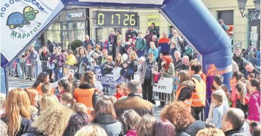 Данас се одржава 26. новосадски полумаратон